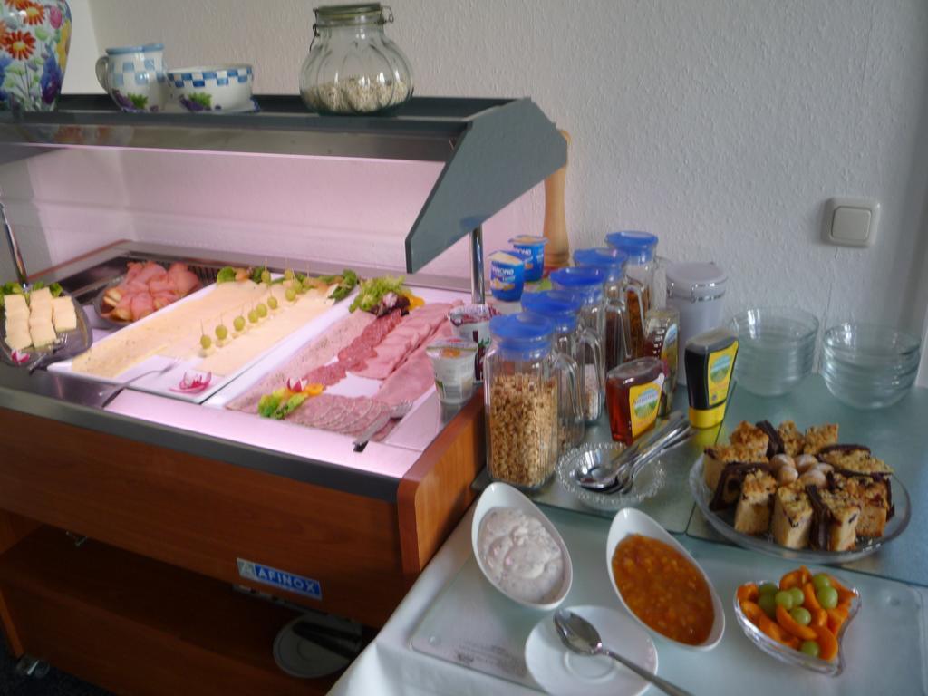 באד פירמונט Hotel Carolinenhof מראה חיצוני תמונה
